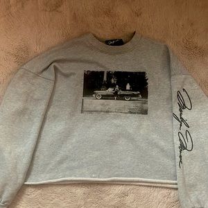 Forever 21 gray sweatshirt Merly Morello collection